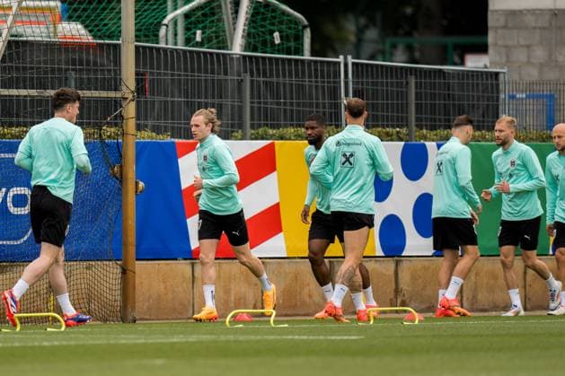 SOCCER - UEFA EURO, EM, Europameisterschaft,Fussball 2024 BERLIN,GERMANY,15.JUN.24 - SOCCER -UEFA EURO 2024, OEFB, Oesterreichischer Fussball-Bund, training. Image shows Michael Gregoritsch, Patrick Wimmer, Kevin Danso, Marko Arnautovic and Konrad Laimer (AUT). GEPAxpictures xJohannesxFriedl