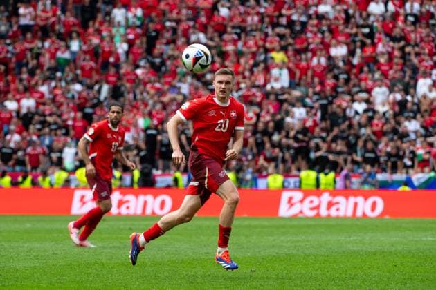 Michael Aebischer Switzerland, 20 on the ball, GER, Hungary HUN vs Switzerland SUI , European Football Championship, UEFA EURO 2024, Group A, Matchday 1, 15 06 2024 GER, Hungary HUN vs Switzerland SUI , European Football Championship, UEFA EURO 2024, Group A, Matchday 1, 15 06 2024 Cologne Copyright: xEibner-Pressefoto Memmlerx EP_MMR