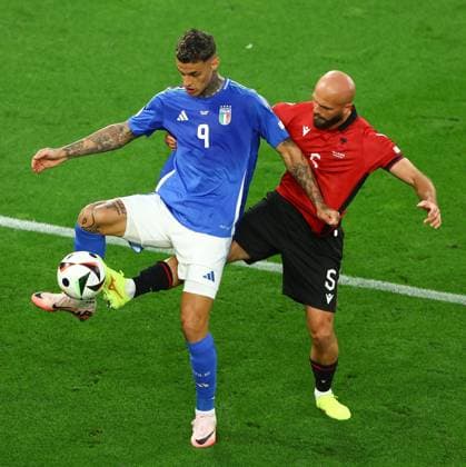 Gianluca Scamacca of Italy and Arlind Ajeti of Albania Italy v Albania, UEFA European Championship, EM, Europameisterschaft 2024, Group B, Football, BVB Stadion, Dortmund, Germany, 15 Jun 2024 EDITORIAL USE ONLY No use with unauthorised audio, video, data, fixture lists, club league logos or live services. Online in-match use limited to 120 images, no video emulation. No use in betting, games or single club league player publications. Copyright: xKieranxMcManus Shutterstockx 14539296br