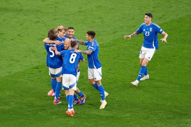 GER, EURO 2024, Group B, Italy ITA vs Albania ALB 15 06 2024, BVB Stadium Dortmund, Dortmund, GER, EURO 2024, Group B, Italy ITA vs Albania ALB In the picture Cheering after the goal for 1 1 goal cheering cheering cheering equalizer by Alessandro Bastoni Italy ITA, 23 Gestures, facial expressions, emotions nordphotoxGmbHxx xDenkinger nph00015
