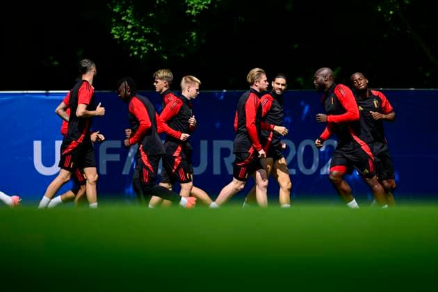 EURO 2024, Nationalteam Belgien, Training Belgium Media Activities - UEFA EURO, EM, Europameisterschaft,Fussball 2024 16 06 2024 FREIBERG AM NECKA, GERMANY - JUNE 16 : Carrasco Yannick forward of Belgium, De Bruyne Kevin forward of Belgium, Lukaku Romelu forward of Belgium during a training session of the Belgian Red Devils at the UEFA EURO 2024 European Football Championship tournament on June 16, 2024 in Freiberg am Necka, Germany, 16 06 2024 Freiberg am Necka Germany Copyright: xPeterxDexVoechtx