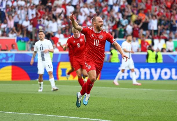 Christian Eriksen of Denmark celebrates scoring to make it 0-1 Slovenia v Denmark, UEFA European Championship, EM, Europameisterschaft 2024, Group C, Football, Stuttgart Arena, Stuttgart, Germany, 16 Jun 2024 EDITORIAL USE ONLY No use with unauthorised audio, video, data, fixture lists, club league logos or live services. Online in-match use limited to 120 images, no video emulation. No use in betting, games or single club league player publications. Copyright: xMichaelxZemanek Shutterstockx 14539399bu