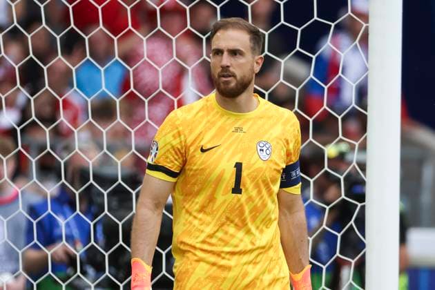 Jan Oblak Slovenia, 01 , Football, UEFA , European Championship, Group C 2024, Slovenia vs Denmark, 16 06 2024, Stuttgart Arena, Stuttgart, Germany Stuttgart Stuttgart Arena Baden Wuerttemberg Germany Copyright: xGrantxHubbsx