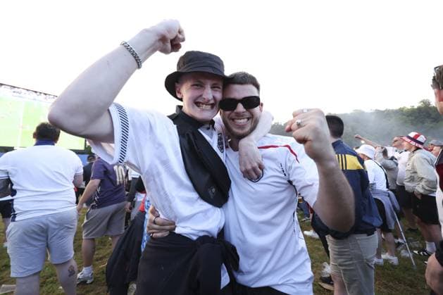 England fans celebrates the 1st goal scored by Jude Bellingham in the fan zone at Trabrennbahn, Gelsenkirchen, Germany Serbia v England, UEFA European Championship, EM, Europameisterschaft 2024, Group C, Football, Arena Aufschalke, Gelsenkirchen, Germany - 16 Jun 2024 EDITORIAL USE ONLY No use with unauthorised audio, video, data, fixture lists, club league logos or live services. Online in-match use limited to 120 images, no video emulation. No use in betting, games or single club league player publications. Copyright: xPaulxCurrie Shutterstockx 14541951ef