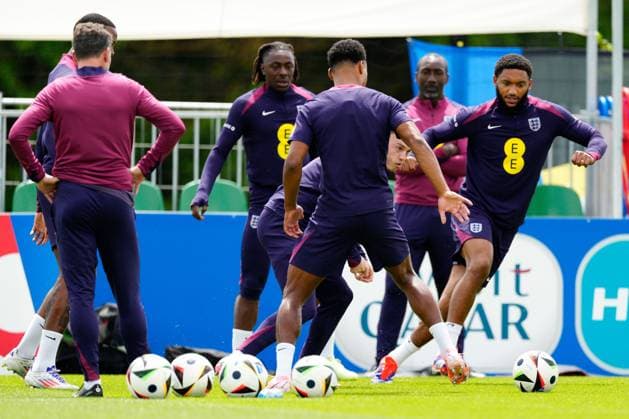 England players England Training Session and press conference, PK, Pressekonferenz UEFA European Championship, EM, Europameisterschaft 2024, Group C, Football, Spa & Golf Resort Weimarer Land, Blankenhain, Germany, 17 Jun 2024 EDITORIAL USE ONLY No use with unauthorised audio, video, data, fixture lists, club league logos or live services. Online in-match use limited to 120 images, no video emulation. No use in betting, games or single club league player publications. Copyright: xDavexShopland Shutterstockx 14543537o