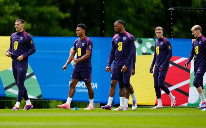 England players England Training Session and press conference, PK, Pressekonferenz UEFA European Championship, EM, Europameisterschaft 2024, Group C, Football, Spa & Golf Resort Weimarer Land, Blankenhain, Germany, 17 Jun 2024 EDITORIAL USE ONLY No use with unauthorised audio, video, data, fixture lists, club league logos or live services. Online in-match use limited to 120 images, no video emulation. No use in betting, games or single club league player publications. Copyright: xDavexShopland Shutterstockx 14543537x