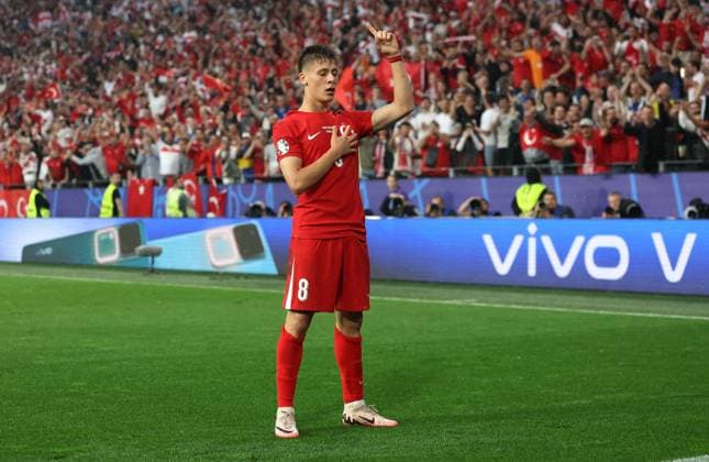 Arda Güler of Türkiye celebrates scoring a goal to make the score 2-1 Turkiye v Georgia, UEFA European Championship, EM, Europameisterschaft 2024, Group F, Football, BVB Stadion, Dortmund, Germany, 18 Jun 2024 EDITORIAL USE ONLY No use with unauthorised audio, video, data, fixture lists, club league logos or live services. Online in-match use limited to 120 images, no video emulation. No use in betting, games or single club league player publications. Copyright: xPaulxCurrie Shutterstockx 14543470cy