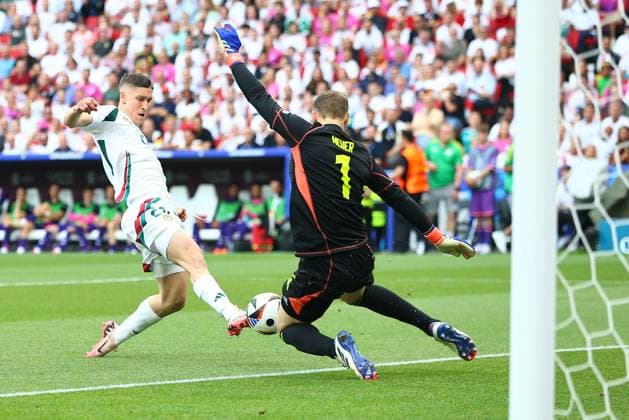 Roland Sallai of Hungary takes a shot at goal but fails to score Germany v Hungary, UEFA European Championship, EM, Europameisterschaft 2024, Group A, Football, Stuttgart Arena, Stuttgart, Germany, 19 Jun 2024 EDITORIAL USE ONLY No use with unauthorised audio, video, data, fixture lists, club league logos or live services. Online in-match use limited to 120 images, no video emulation. No use in betting, games or single club league player publications. Copyright: xMichaelxZemanek Shutterstockx 14543652z