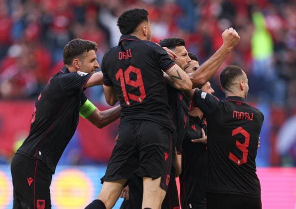 Klaus Gjasula of Albania celebrates scoring to make it 2-2 Croatia v Albania, UEFA European Championship, EM, Europameisterschaft 2024, Group B, Football, Volksparkstadion, Hamburg, Germany, 19 Jun 2024 EDITORIAL USE ONLY No use with unauthorised audio, video, data, fixture lists, club league logos or live services. Online in-match use limited to 120 images, no video emulation. No use in betting, games or single club league player publications. Copyright: xPaulxCurrie Shutterstockx 14543648fb