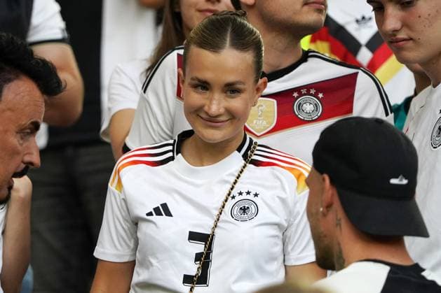 EURO 2024, Football, UEFA Euro 2024, EM 2024, Group stage, Group A, Germany Hungary, 19 06 2024, Stuttgartarena Stuttgart Eva Katharina girlfriend of David Raum, Germany, action, single image