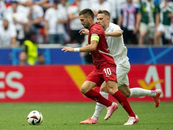 Timi Max Elsnik Slovenia, 10 , Dusan Tadic Serbia, 10 , GER, Slovenia SVN vs Serbia SRB , European Football Championship, UEFA EURO 2024, Group E, Matchday 2, 20 06 2024, GER, Slovenia SVN vs Serbia SRB , European Football Championship, UEFA EURO 2024, Group E, Matchday 2, 20 06 2024 Munich Copyright: xEibner-Pressefoto SaschaxWaltherx EP_SWA