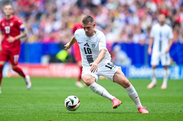 Timi Elsnik Slovenia in action, UEFA EURO 2024 Group C, Slovenia vs Serbia, Munich Football Arena on June 20, 2024 in Munich, Germany Photo by Silas Schueller DeFodi Images Timi Elsnik Slovenia controls the ball, UEFA EURO 2024 Group C, Slovenia vs Serbia, Munich Football Arena on June 20, 2024 in Munich, Germany Photo by Silas Schueller DeFodi Images Defodi 0583922880st Defodi-738