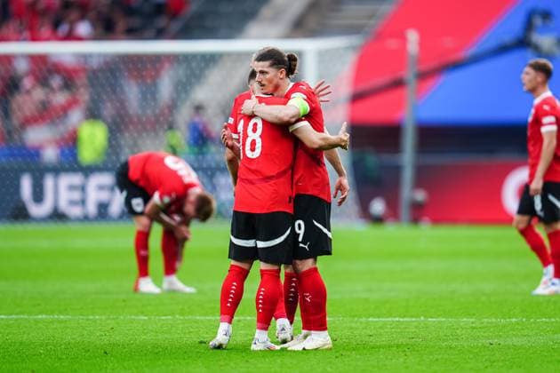 Austria cheers after victory end of match GER, Poland vs Austria, European Football Championship, UEFA Euro 2024, match day 2, 21 06 2024 GER, Poland vs Austria, European Football Championship, UEFA Euro 2024, match day 2, 21 06 2024 Berlin Copyright: xEibner-Pressefoto MarcelxvonxFehrnx EP_MFN