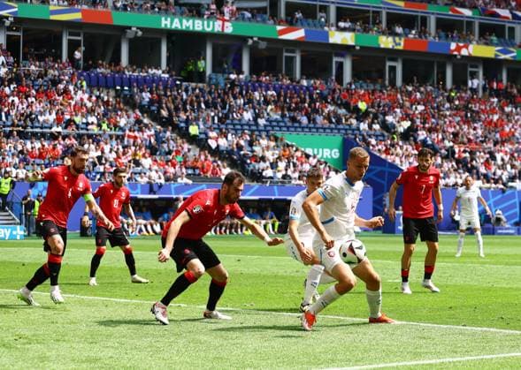 David Doudera of Czech Republic controls the ball Georgia v Czechia, UEFA European Championship, EM, Europameisterschaft 2024, Group F, Football, Volksparkstadion, Hamburg, Germany, 22 Jun 2024 EDITORIAL USE ONLY No use with unauthorised audio, video, data, fixture lists, club league logos or live services. Online in-match use limited to 120 images, no video emulation. No use in betting, games or single club league player publications. Copyright: xKieranxMcManus Shutterstockx 14548025s