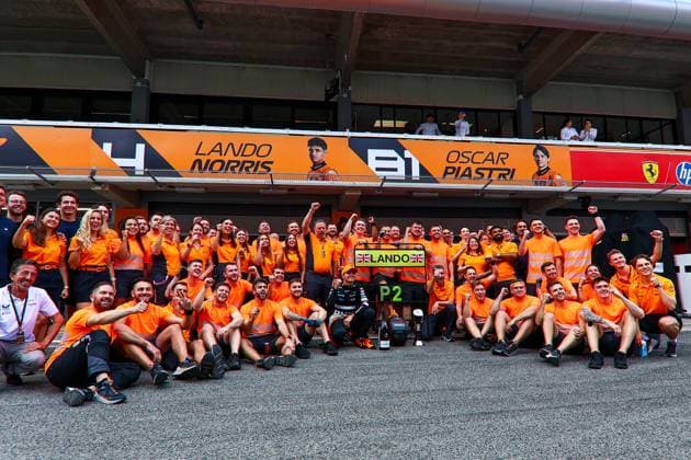 Lando Norris of Great Britain and McLaren, Zak Brown and Team Principal Andrea Stella celebrate after winning the Race, Race, F1 Grand Prix of Spain, Circuit de Barcelona Catalunya on June 23, 2024 in Barcelona, Spain Photo by Diogo Cardoso DeFodi Images Lando Norris of Great Britain and McLaren, Zak Brown and Team Principal Andrea Stella celebrate for a team photo after second place in the Race, Race, F1 Grand Prix of Spain, Circuit de Barcelona Catalunya on June 23, 2024 in Barcelona, Spain Photo by Diogo Cardoso DeFodi Images Defodi 645 f1spa20240623 2491 Defodi-645