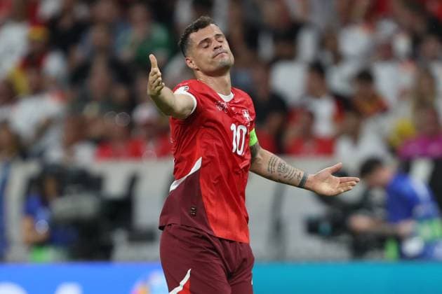 Granit Xhaka Switzerland gestures, UEFA EURO 2024 Group A, Switzerland vs Germany, Arena Frankfurt on June 23, 2024 in Frankfurt am Main, Germany Photo by Oliver Kaelke DeFodi Images Granit Xhaka Switzerland gestures, UEFA EURO 2024 Group A, Switzerland vs Germany, Arena Frankfurt on June 23, 2024 in Frankfurt am Main, Germany Photo by Oliver Kaelke DeFodi Images Defodi 678 2024 06 23 OK SUIGER 1097 Defodi-678