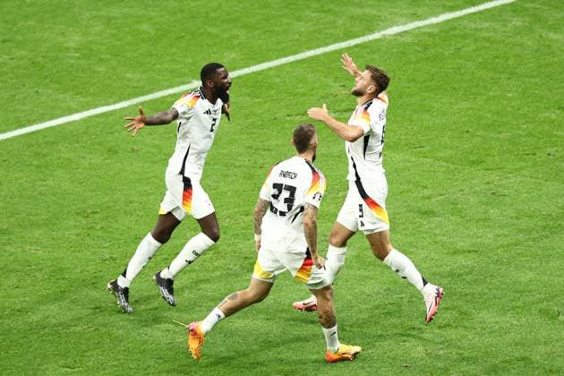 Niclas Füllkrug of Germany scores to make it 1-1 and celebrates Switzerland v Germany, UEFA European Championship, EM, Europameisterschaft 2024, Group A, Football, Frankfurt Arena, Frankfurt am Main, Germany, 23 Jun 2024 EDITORIAL USE ONLY No use with unauthorised audio, video, data, fixture lists, club league logos or live services. Online in-match use limited to 120 images, no video emulation. No use in betting, games or single club league player publications. Copyright: xMattxWest Shutterstockx 14548071dh