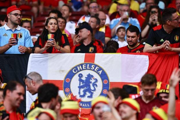 Belgium fans with an England coloured Chelsea flag in the stands Ukraine v Belgium, UEFA European Championship, EM, Europameisterschaft 2024, Group E, Football, Stuttgart Arena, Stuttgart, Germany - 26 Jun 2024 EDITORIAL USE ONLY No use with unauthorised audio, video, data, fixture lists, club league logos or live services. Online in-match use limited to 120 images, no video emulation. No use in betting, games or single club league player publications. Copyright: xMichaelxZemanek Shutterstockx 14555605b