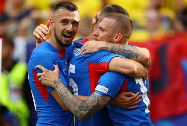 Ondrej Duda of Slovakia celebrates scoring to make it 1-0 with team mates Slovakia v Romania, UEFA European Championship, EM, Europameisterschaft 2024, Group E, Football, Frankfurt Arena, Frankfurt am Main, Germany - 26 Jun 2024 EDITORIAL USE ONLY No use with unauthorised audio, video, data, fixture lists, club league logos or live services. Online in-match use limited to 120 images, no video emulation. No use in betting, games or single club league player publications. Copyright: xKieranxMcManus Shutterstockx 14555603ag