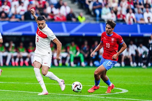 Merih Demiral Turkey, 03 , Mojmir Chytil Czech Republic, 13 GER, Czech Republic vs Turkey, European Football Championship, UEFA Euro 2024, Matchday 3, 26 06 2024 GER, Czech Republic vs Turkey, European Football Championship, UEFA Euro 2024, Matchday 3, 26 06 2024 Hamburg Copyright: xEibner-Pressefoto MarcelxvonxFehrnx EP_MFN