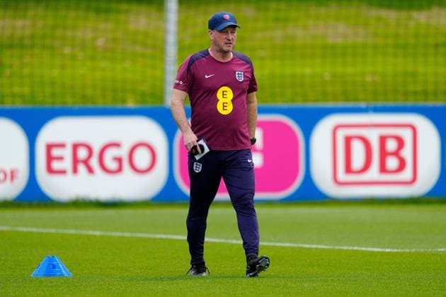 Steve Holland England Training, UEFA European Championship, EM, Europameisterschaft 2024, Football, Spa & Golf Resort Weimarer Land, Blankenhain, Germany, 27 Jun 2024 EDITORIAL USE ONLY No use with unauthorised audio, video, data, fixture lists, club league logos or live services. Online in-match use limited to 120 images, no video emulation. No use in betting, games or single club league player publications. Copyright: xDavexShopland Shutterstockx 14559245b