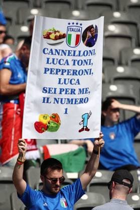 29 06 2024, xtgx, European Football Championship 2024 1 8 Final, Switzerland Italy emspor, v l emotions, fans, atmosphere, flags, logo, Italy, spectators, jerseys DFL DFB REGULATIONS PROHIBIT ANY USE OF PHOTOGRAPHS as IMAGE SEQUENCES and or QUASI VIDEO Berlin