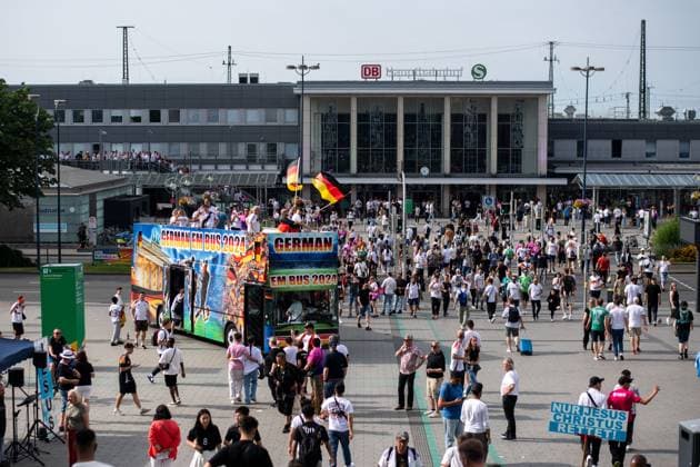 Symbolic image Theme photo German EM Bus 2024 with fans at Dortmund Central Station, GER, Germany GER vs Denmark DEN , European Football Championship, UEFA EURO 2024, Round of 16, 29 06 2024 GER, Germany GER vs Denmark DEN , European Football Championship, UEFA EURO 2024, Round of 16, 29 06 2024 Dortmund Copyright: xEibner-Pressefoto Memmlerx EP_MMR