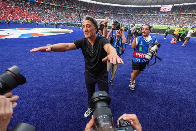 Switzerland manager Murat Yakin celebrates at the end of the game with the fans Switzerland v Italy, UEFA European Championship, EM, Europameisterschaft 2024, Round of 16, Football, Olympiastadion, Berlin, Germany - 29 Jun 2024 EDITORIAL USE ONLY No use with unauthorised audio, video, data, fixture lists, club league logos or live services. Online in-match use limited to 120 images, no video emulation. No use in betting, games or single club league player publications. Copyright: xPaulxCurrie Shutterstockx 14562043cs