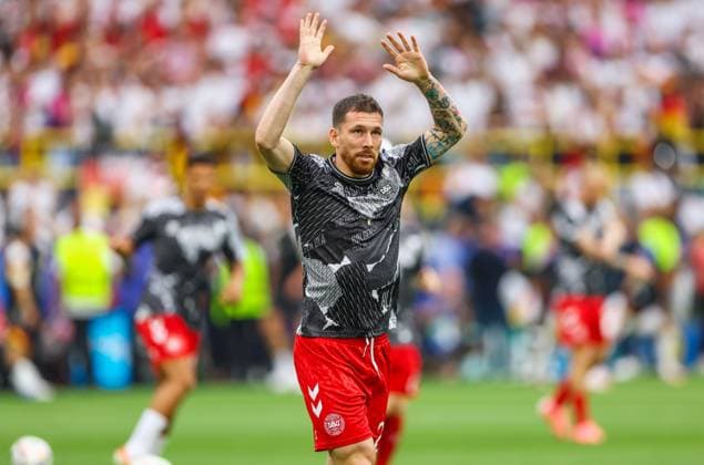 Pierre-Emile Hojbjerg of Denmark Germany v Denmark, UEFA European Championship, EM, Europameisterschaft 2024, Round of 16, Football, BVB Stadion, Dortmund, Germany - 29 Jun 2024 EDITORIAL USE ONLY No use with unauthorised audio, video, data, fixture lists, club league logos or live services. Online in-match use limited to 120 images, no video emulation. No use in betting, games or single club league player publications. Copyright: xKieranxMcManus Shutterstockx 14562066n