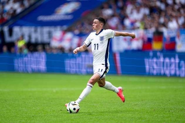 Philip Foden England, 11 on the ball, GER, England ENG vs Slovakia SVN , European Football Championship, UEFA EURO 2024, Round of 16, 30 06 2024 GER, England ENG vs Slovakia SVN , European Football Championship, UEFA EURO 2024, Round of 16, 30 06 2024 Gelsenkirchen Copyright: xEibner-Pressefoto Memmlerx EP_MMR