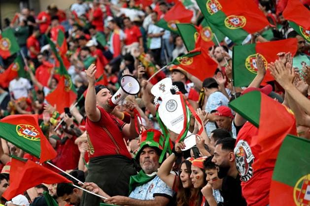 01 07 2024, xjhx, European Football Championship 2024 1 8 Final, Portugal Slovenia emspor, v l emotions, fans, atmosphere, flags, logo, Portugal, spectators, jerseys DFL DFB REGULATIONS PROHIBIT ANY USE OF PHOTOGRAPHS as IMAGE SEQUENCES and or QUASI VIDEO Frankfurt am Main