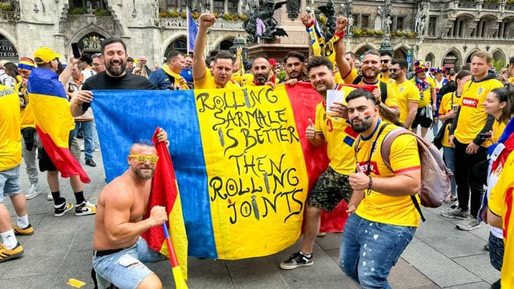 Soccer, UEFA, European Championship, Round of 16, 2024, Romania vs Netherlands, 02 07 2024, Allianz Arena, Munich, Germany, Rolling Sarmale is better than rolling joints, Marienplatz, Romanian fans, jerseys, national flags, fan chants, public viewing, street party, stadium, soccer match, Round of 16 match, soccer enthusiasm, crowd, fan articles, Team Romania, fan support, sporting atmosphere, Europe, soccer festival, support, cheering, sporting event Copyright: xFranzxReindelx