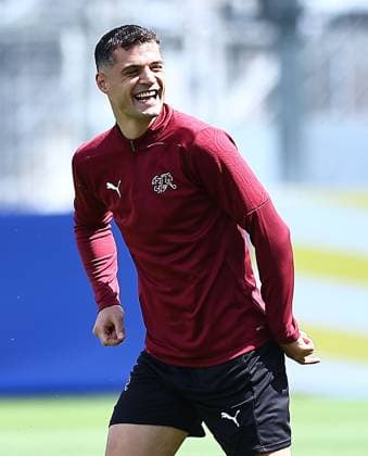 EURO 2024, Nationalteam Schweiz Training Granit Xhaka of Switzerland jokes with Switzerland manager Murat Yakin Switzerland Training, UEFA European Championship, EM, Europameisterschaft 2024, Quarter Final, Football, Stadion auf der Waldau, Stuttgart, Germany, 05 Jul 2024 EDITORIAL USE ONLY No use with unauthorised audio, video, data, fixture lists, club league logos or live services. Online in-match use limited to 120 images, no video emulation. No use in betting, games or single club league player publications. Copyright: xMichaelxZemanek Shutterstockx 14571352i