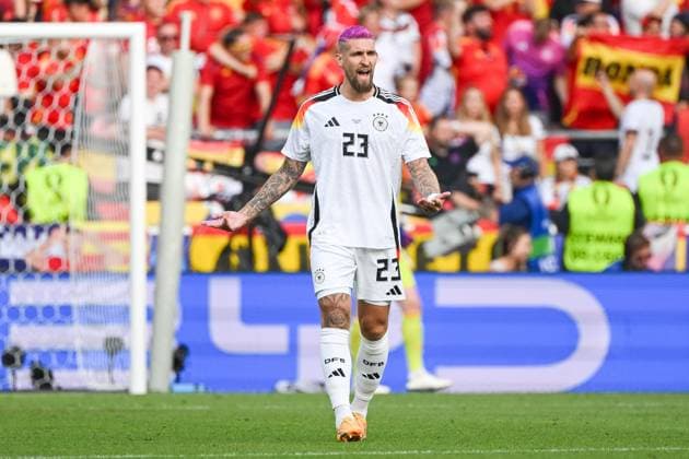 Soccer, Men, Season 2023 24, Euro EM 2024, Quarterfinals in Stuttgart, Spain Germany, Robert Andrich Germany is dissatisfied, disappointed, disappointed, dejected , 05 07 2024, Copyright: xMatthiasxKochx