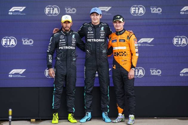 HAMILTON Lewis (gbr), Mercedes AMG F1 Team W15, RUSSELL George (gbr), Mercedes AMG F1 Team W15 and NORRIS Lando (gbr), McLaren F1 Team MCL38, portrait during the Formula 1 Qatar Airways British Grand Prix 2024, 12th round of the 2024 Formula One World Championship, WM, Weltmeisterschaft from July 5 to 7, 2024 on the Silverstone Circuit, in Silverstone, United Kingdom - F1 - BRITISH GRAND PRIX 2024 DPPI Panoramic 240706_R12_GRAN_BRETAGNA_DP_EA020224