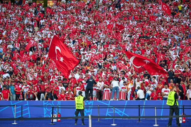 Fans Turkey, GER, UEFA Euro 2024, Football men, UEFA EM 2024, Quarter finals, Quarter finals, Netherlands vs Turkey, Netherlands vs Tuerkiye, 06 07 2024 GER, UEFA Euro 2024, Football men, UEFA EM 2024, Quarter finals, Quarter finals, Netherlands vs Turkey, Netherlands vs Tuerkiye, 06 07 2024 Berlin Copyright: xEibner-Pressefotox xClaudiusxRauchx EP_CRH