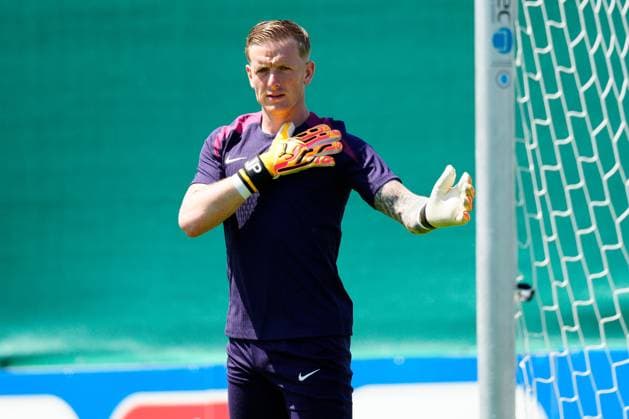Jordan Pickford of England England Training, UEFA European Championship, EM, Europameisterschaft 2024, Semi Final, Football, Spa & Golf Resort Weimarer Land, Blankenhain, Germany, 09 Jul 2024 EDITORIAL USE ONLY No use with unauthorised audio, video, data, fixture lists, club league logos or live services. Online in-match use limited to 120 images, no video emulation. No use in betting, games or single club league player publications. Copyright: xDavexShopland Shutterstockx 14576868b