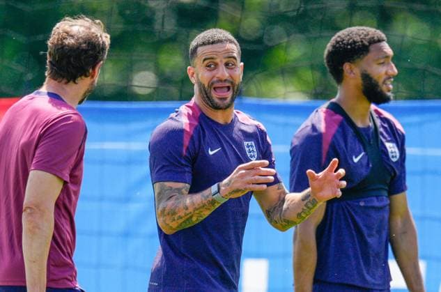 Kyle Walker of England England Training, UEFA European Championship, EM, Europameisterschaft 2024, Semi Final, Football, Spa & Golf Resort Weimarer Land, Blankenhain, Germany - 09 Jul 2024 EDITORIAL USE ONLY No use with unauthorised audio, video, data, fixture lists, club league logos or live services. Online in-match use limited to 120 images, no video emulation. No use in betting, games or single club league player publications. Copyright: xDavexShopland Shutterstockx 14578437l