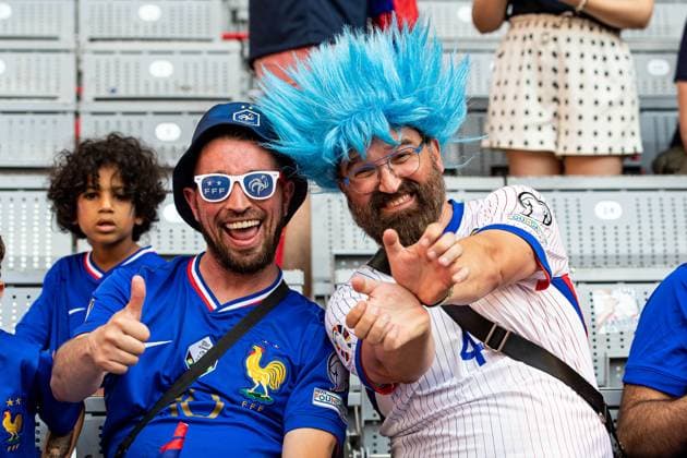 Fans of France before the match with good mood GER, Spain ESP vs France FRA , European Football Championship, UEFA EURO 2024, semi-final, 09 07 2024 GER, Spain ESP vs France FRA , European Football Championship, UEFA EURO 2024, semi-final, 09 07 2024 Munich Copyright: xEibner-Pressefoto RogerxBuerkex EP