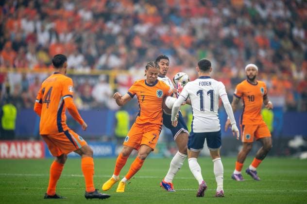 Football, men, season 2023 24, UEFA Euro EM 2024, semi-final in Dortmund, Netherlands England, v l Tijjani Reijnders Netherlands , Xavi Simons Netherlands , Jude Bellingham England , Phil Foden England , Memphis Depay Netherlands , 10 07 2024, Copyright: xSebastianxRäppold MatthiasxKochx