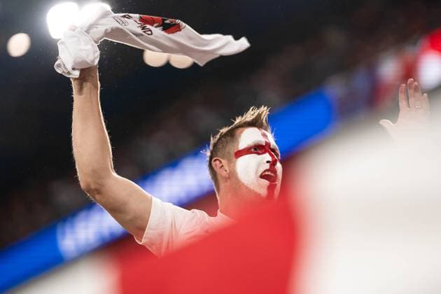GER, Euro 2024, Semifinal Semifinal, Netherlands NLD England ENG 10 07 2024, Signal Iduna Park, Dortmund, GER, Euro 2024, Semifinal Semifinal, Netherlands NLD England ENG In the picture Made-up fan of England GBR with flag on face, gestures, facial expressions, emotions, cheers, is happy, sings nordphotoxGmbHxx xChristianxSchulze nph000300