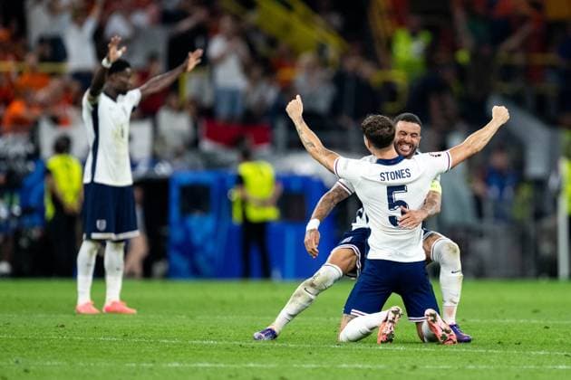 John Stones England, 05 , Kyle Walker England, 02 celebrate the goal for the 1 2 winning goal, GER, Netherlands NED vs England ENG , European Football Championship, UEFA EURO 2024, Semifinal, 10 07 2024 GER, Netherlands NED vs England ENG , European Football Championship, UEFA EURO 2024, Semifinal, 10 07 2024 Dortmund Copyright: xEibner-Pressefoto Memmlerx EP_MMR