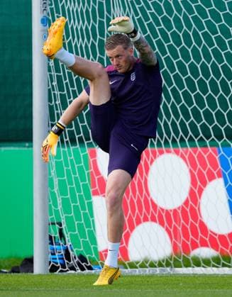 Jordan Pickford of England England Training, UEFA European Championship, EM, Europameisterschaft 2024, Final, Football, Spa & Golf Resort Weimarer Land, Blankenhain, Germany, 13 Jul 2024 EDITORIAL USE ONLY No use with unauthorised audio, video, data, fixture lists, club league logos or live services. Online in-match use limited to 120 images, no video emulation. No use in betting, games or single club league player publications. Copyright: xDavexShopland Shutterstockx 14583292f