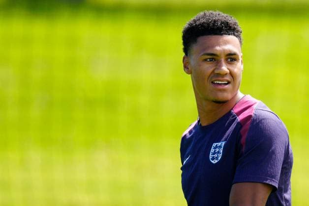 Ollie Watkins of England England Training, UEFA European Championship, EM, Europameisterschaft 2024, Final, Football, Spa & Golf Resort Weimarer Land, Blankenhain, Germany, 13 Jul 2024 EDITORIAL USE ONLY No use with unauthorised audio, video, data, fixture lists, club league logos or live services. Online in-match use limited to 120 images, no video emulation. No use in betting, games or single club league player publications. Copyright: xDavexShopland Shutterstockx 14583292as