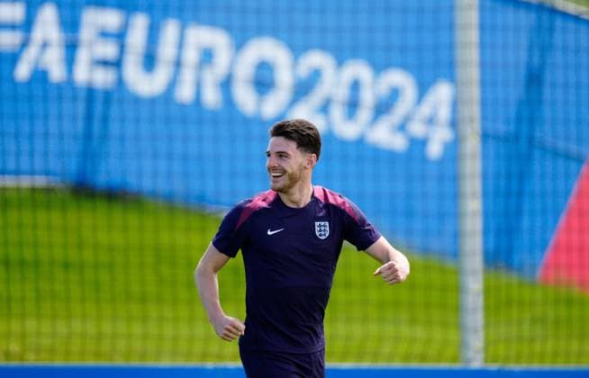 Declan Rice of England England Training, UEFA European Championship, EM, Europameisterschaft 2024, Final, Football, Spa & Golf Resort Weimarer Land, Blankenhain, Germany, 13 Jul 2024 EDITORIAL USE ONLY No use with unauthorised audio, video, data, fixture lists, club league logos or live services. Online in-match use limited to 120 images, no video emulation. No use in betting, games or single club league player publications. Copyright: xDavexShopland Shutterstockx 14583292bg