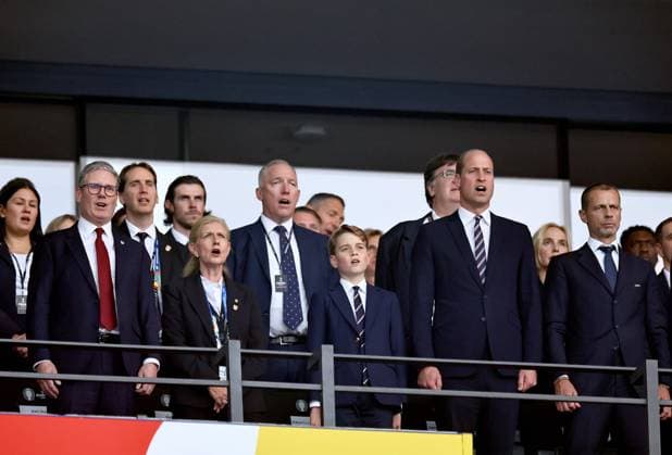 Sir Keir Starmer, Prime Minister of the United Kingdom, Prince William, Prince of Wales and The FA President with Prince George, Prince of Wales, UEFA President Aleksander Ceferin Spain v England, UEFA European Championship, EM, Europameisterschaft 2024, Final, Football, Olympiastadion, Berlin, Germany, 14 Jul 2024 EDITORIAL USE ONLY No use with unauthorised audio, video, data, fixture lists, club league logos or live services. Online in-match use limited to 120 images, no video emulation. No use in betting, games or single club league player publications. Copyright: xMichaelxZemanek Shutterstockx 14583343aq