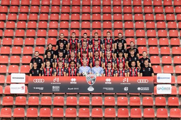 FC Ingolstadt 04 3 Liga, Portrait appointment 2024 2025, Team photo, Back row from left Noah Attmanspacher Physiotherapist , Mladen Cvjetinovic, Ryan Malone, Simon Lorenz, Sebastian Gronning, Thomas Reinl Physiotherapist , Third row from left Lisa Deutschmann Office Manager Sport , Nico Hurst Match Analyst , Bryang Kayo, Lukas Fröde, Benjamin Kanuric, Ognjen Drakulic, Michael Klattenbacher Equipment Manager , Marcel Posselt Team Coordinator , Second row from l Fabian Reichler Co Trainer , Ilia Gurev Co Trainer , Yannick Deichmann, Maximilian Dittgen, Tim Heike, Pascal Testroet, Dennis Borkowski, Deniz Zeitler, Christian Liefke Athletics and Rehab Coach , Luca Schuster Athletics Coach , Front row from l Sabrina Wittmann Head Coach , Moritz Seiffert, Niclas Dühring, Leon Guwara, Marius Funk, Maurice Dehler, Felix Keidel, Mattis Hoppe, David Kopacz, Robert Wulnikowski Goalkeeper coach , Missing Marcel Costly, Donald Nduka, Simon Simoni, Alexander Röhrl Team doctor FC Ingolstadt 04 Season 2024 2025 Team photoshoot, Squad, Squad, Totale, Vorstellung, Präsentation, Pressetermin, Fußball, GER