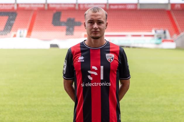 Goalkeeper Marius Funk 1, FCI FC Ingolstadt 04 3 Liga, portrait appointment 2024 2025, FC Ingolstadt 04 season 2024 2025 photoshoot, headshot, portrait, introduction, presentation, press appointment, soccer, GER