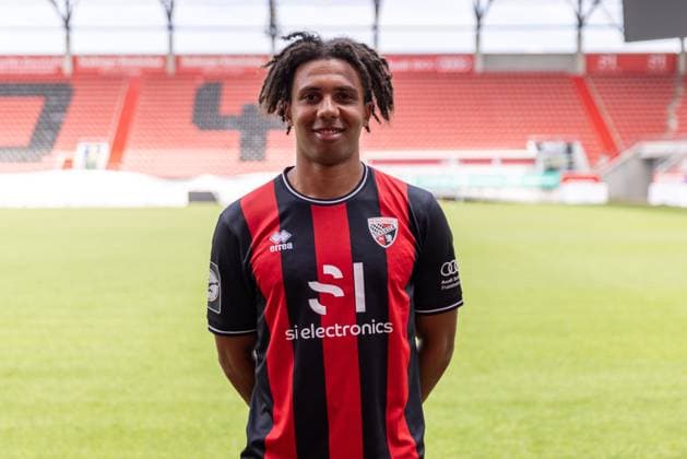 Leon Guwara 6, FCI FC Ingolstadt 04 3 Liga, portrait appointment 2024 2025, FC Ingolstadt 04 season 2024 2025 photoshoot, headshot, portrait, introduction, presentation, press appointment, soccer, GER