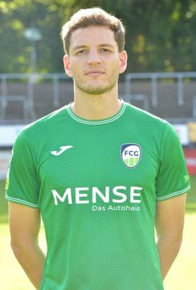 27 07 2024, GER, Football, Regionalliga West, Season 2024 2025, Ohlendorfstadion im Heidewald, Gütersloh FC Gütersloh Photo session 2024 2025 Armin Pjetrovic FC Gütersloh , Action, Single image, High, Portrait